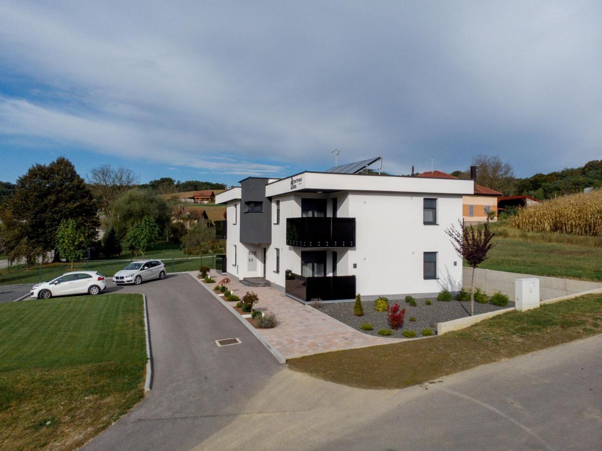 Apartments Dora Sveti Martin Na Muri Eksteriør bilde
