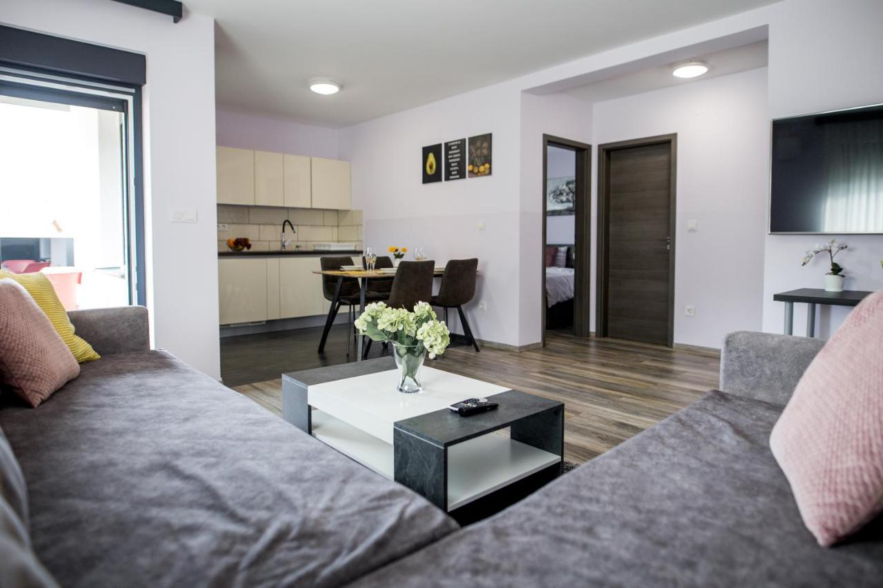 Apartments Dora Sveti Martin Na Muri Eksteriør bilde