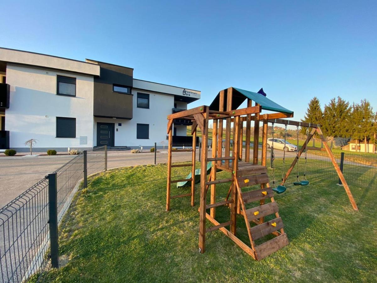 Apartments Dora Sveti Martin Na Muri Eksteriør bilde
